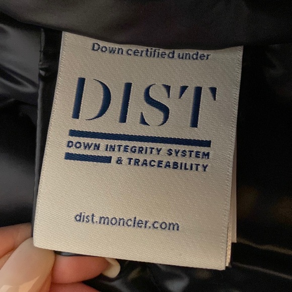 MONCLER FULMARUS QUILTED DOWN COAT - Picture 11 of 12